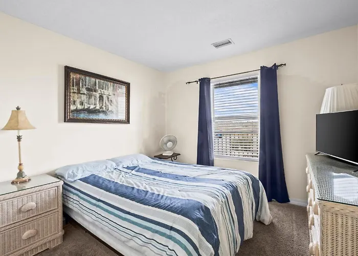 The East Classic Ground Floor Convenience Apartment Gulf Shores