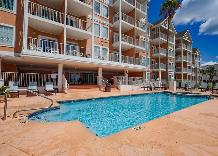 The East Classic Ground Floor Convenience * Gulf Shores