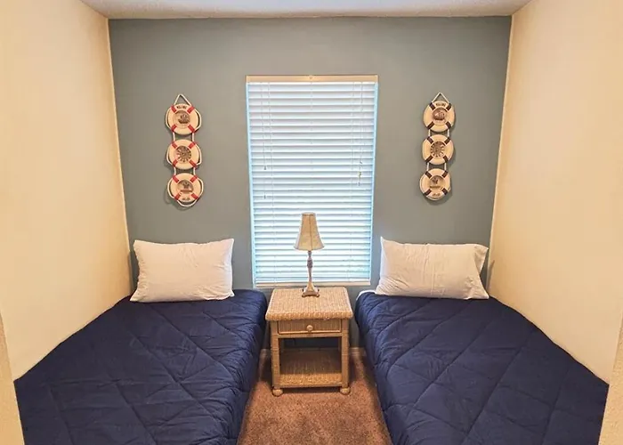 The East Classic Ground Floor Convenience Apartment
